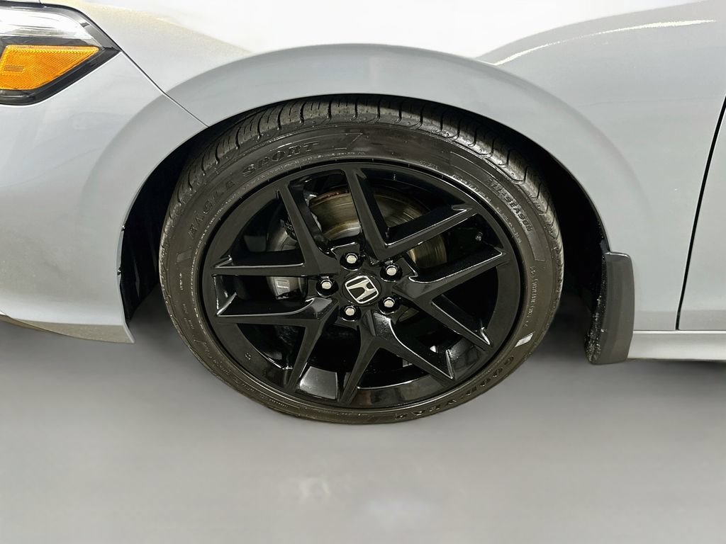 Used 2025 Honda Civic Sport image 8