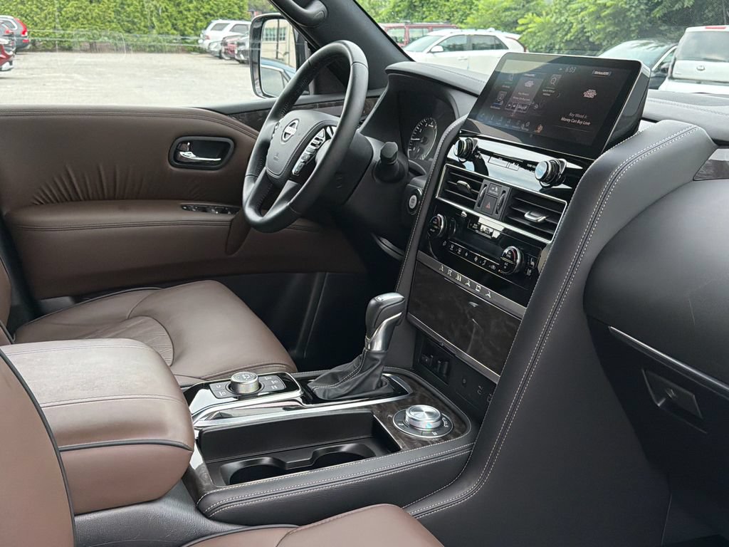 Used 2023 Nissan Armada Platinum w/ Captain's Chairs Package AWD/4WD image 14