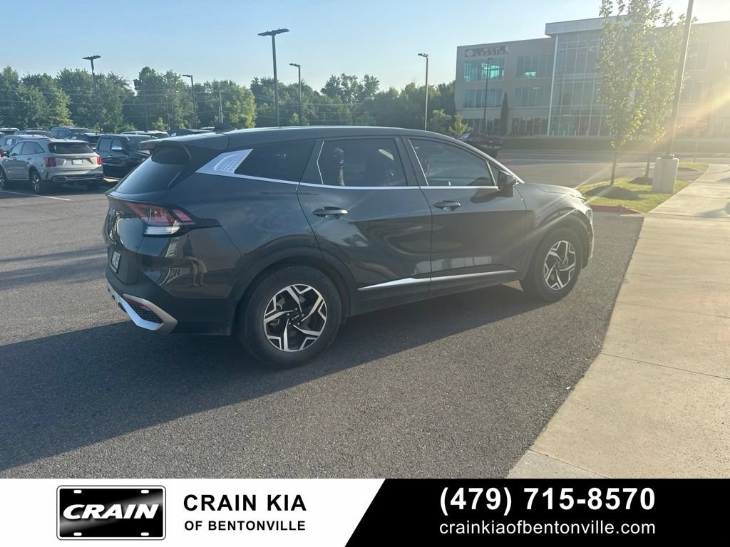 Certified 2024 Kia Sportage LX FWD image 4