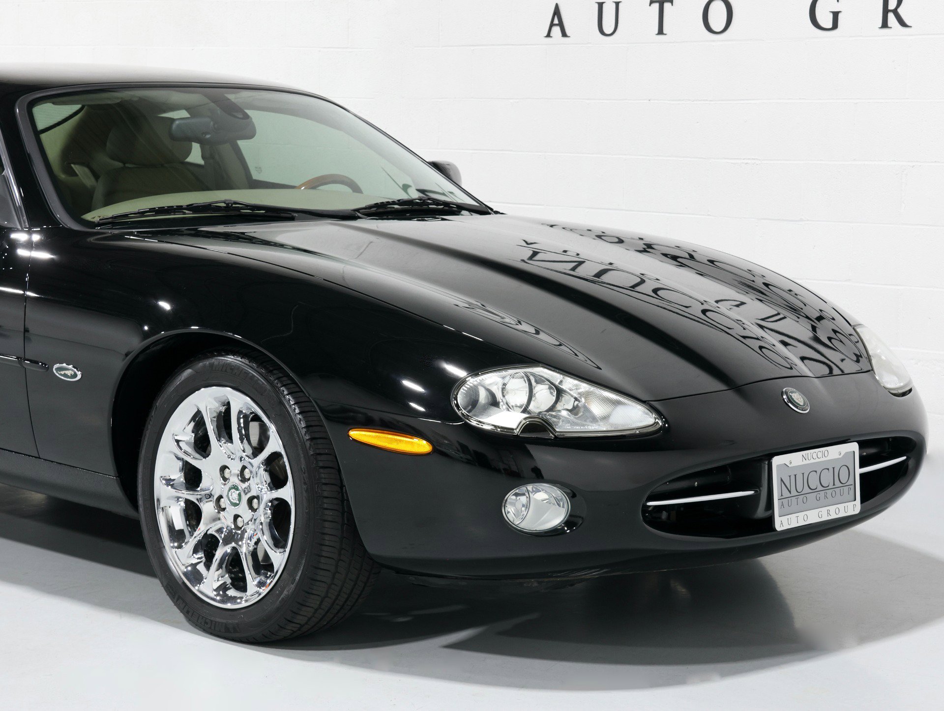 Used 2002 Jaguar XK8 Coupe image 42
