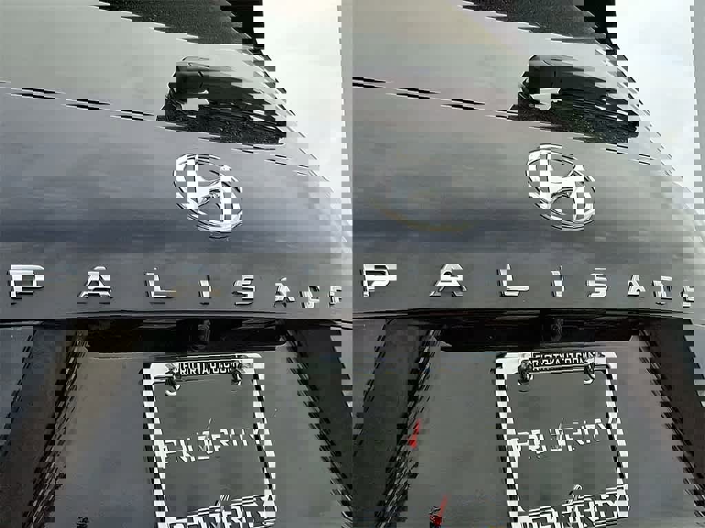 Used 2023 Hyundai Palisade Calligraphy image 32
