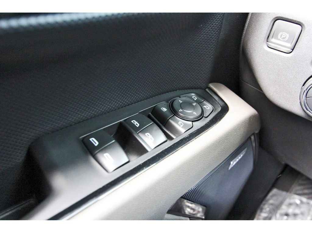 Used 2024 Chevrolet Silverado 1500 ZR2 w/ Technology Package image 16