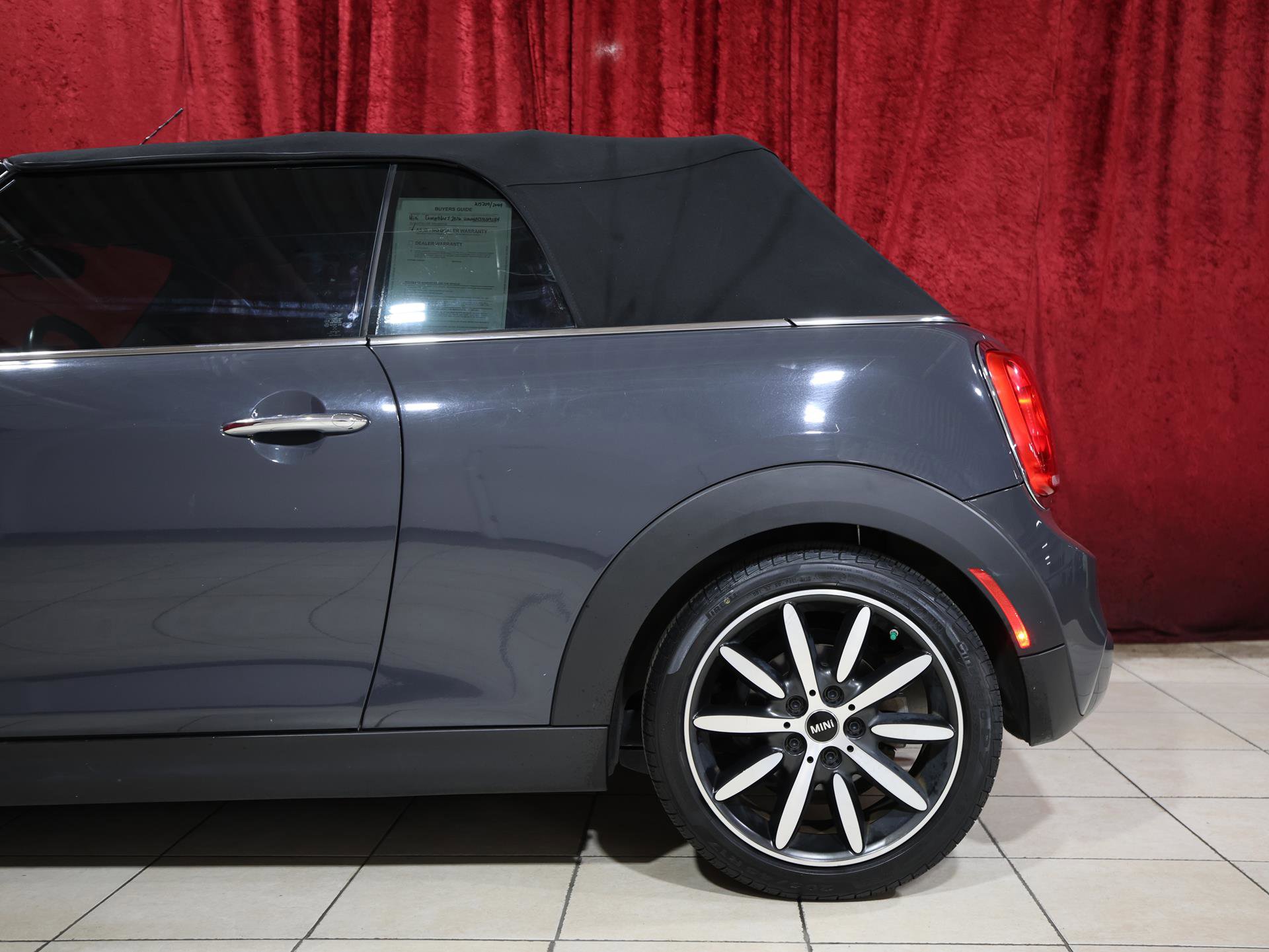 Used 2016 MINI Cooper S image 7