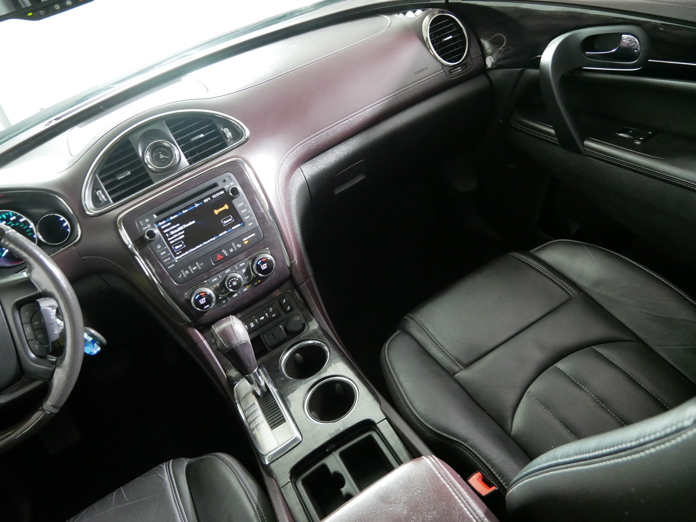 Used 2015 Buick Enclave Leather w/ Trailering Package AWD/4WD image 11