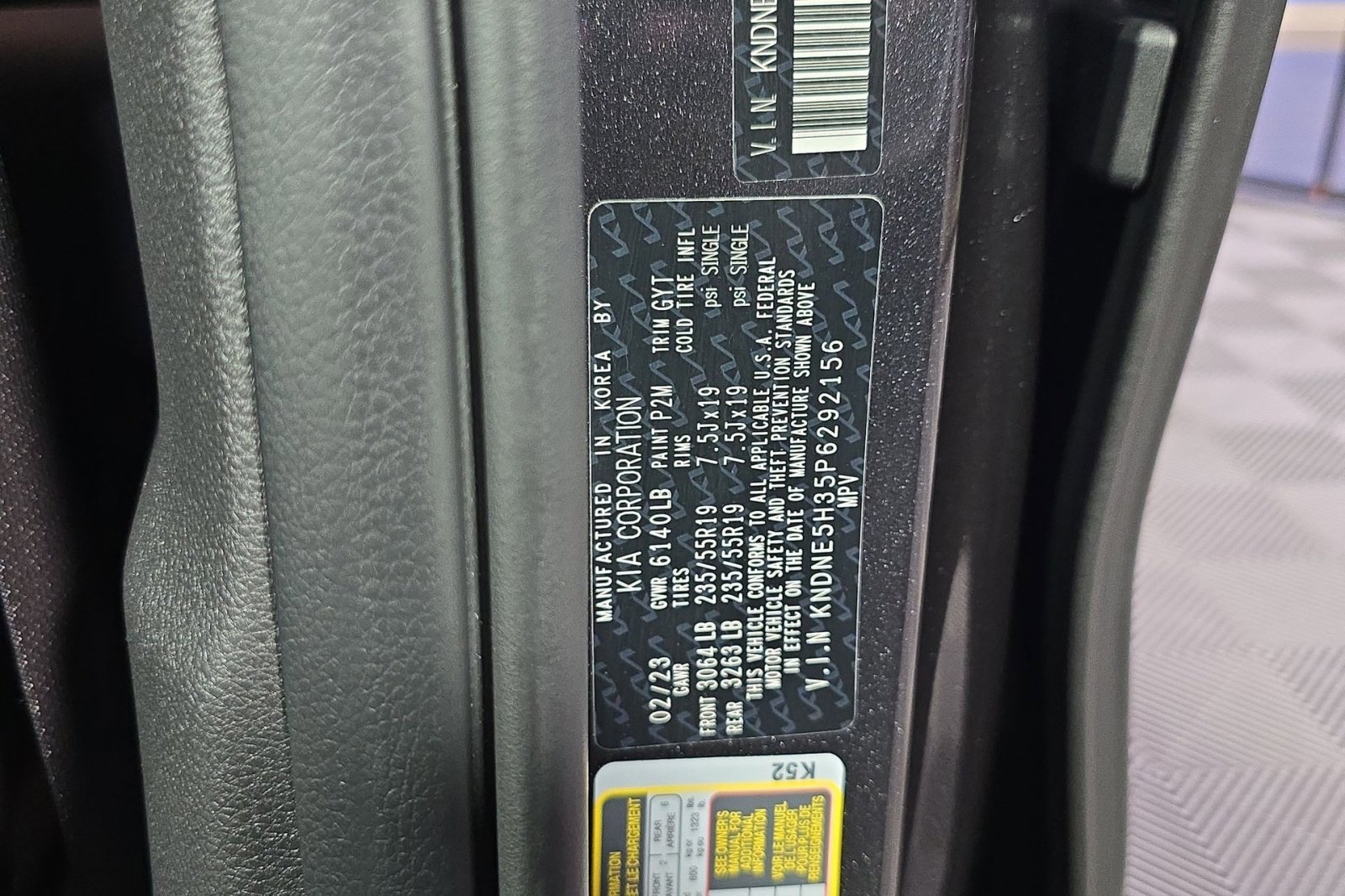 Used 2023 Kia Carnival SX image 39