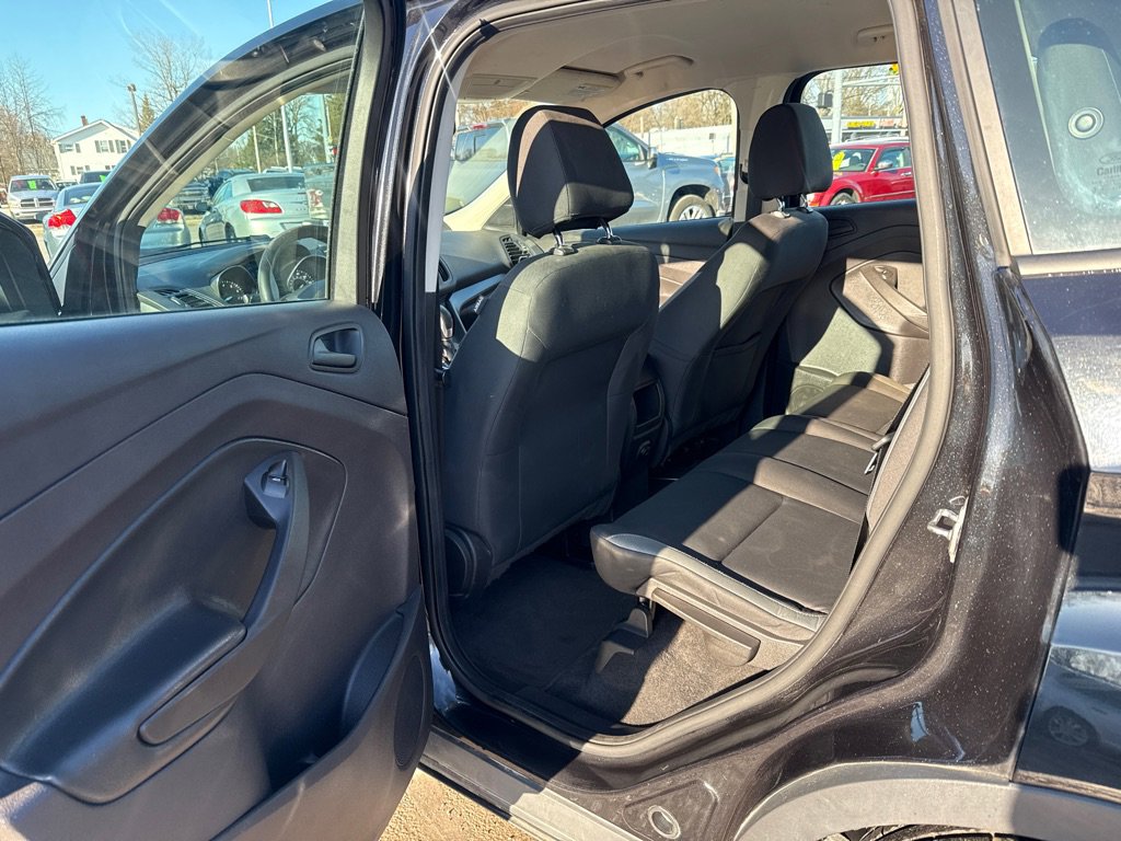 Used 2015 Ford Escape S image 12