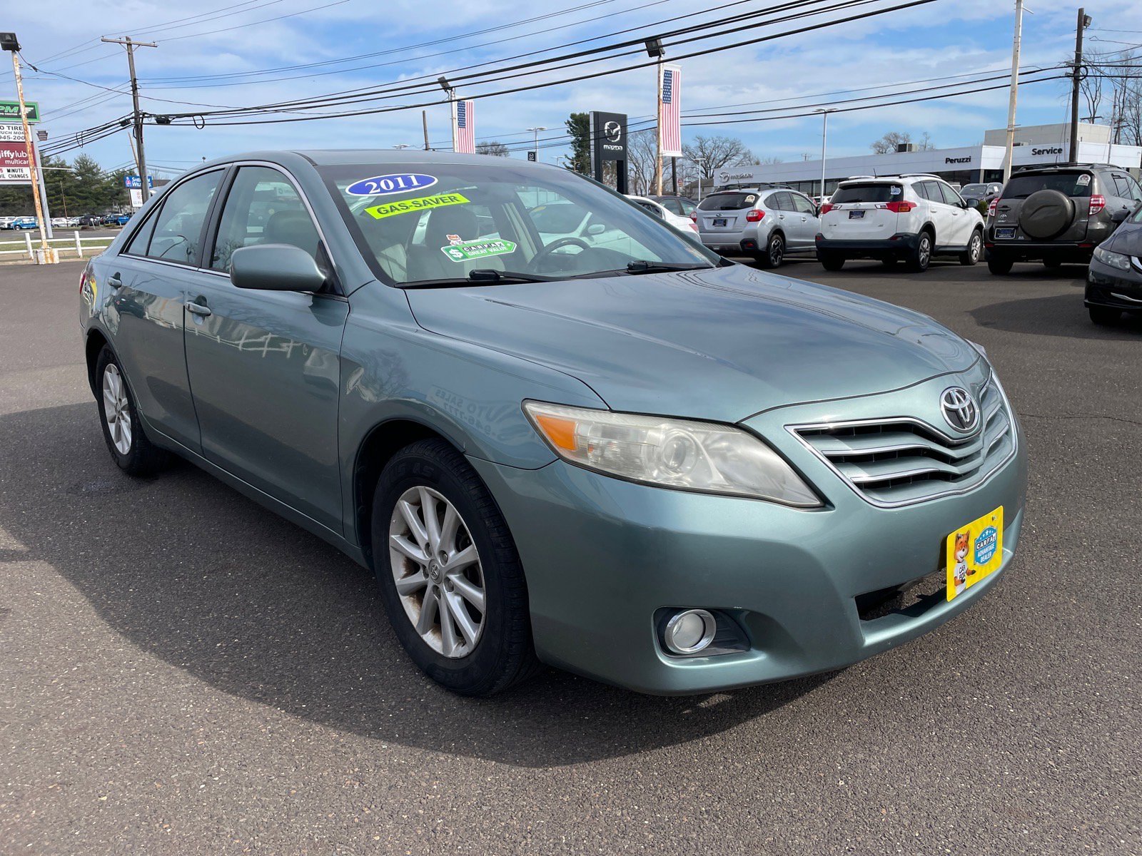 Used 2011 Toyota Camry XLE w/ SE/XLE Extra-Value Pkg image 4