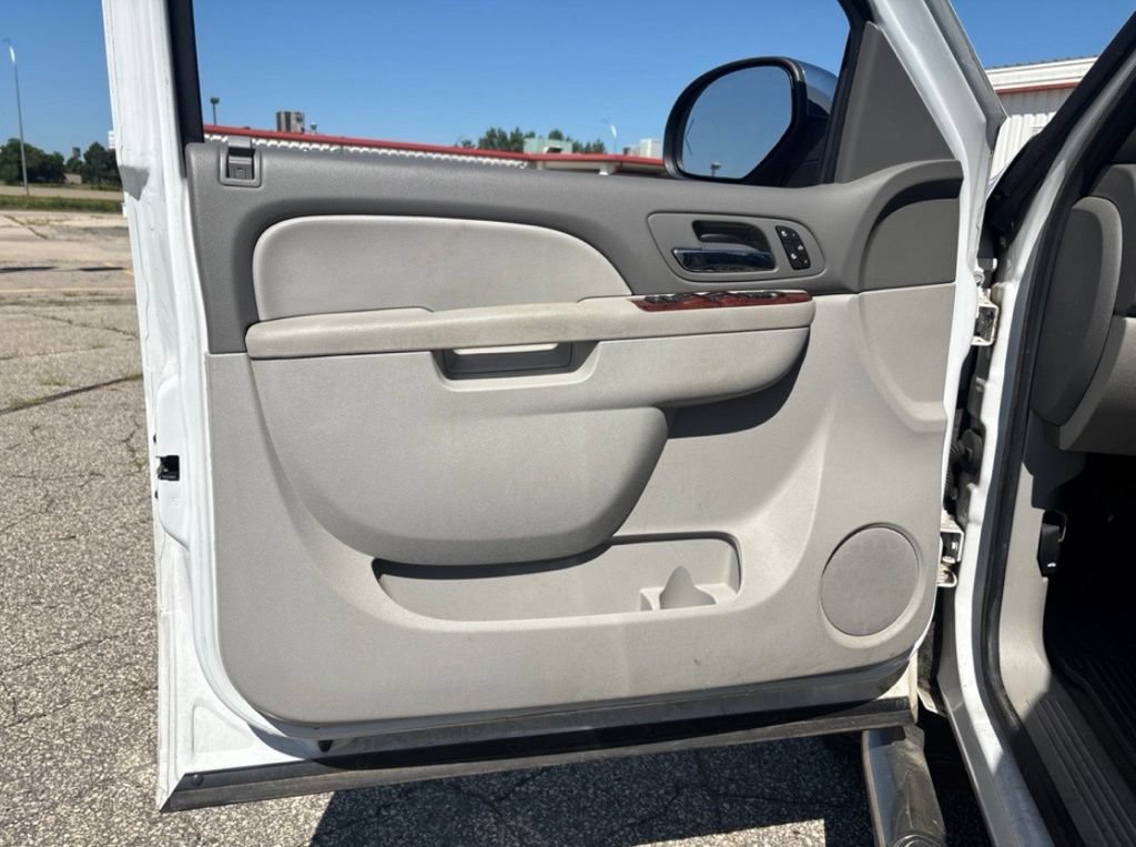 Used 2012 Chevrolet Silverado 1500 LTZ w/ LPO, Deluxe Chrome Package AWD/4WD image 19