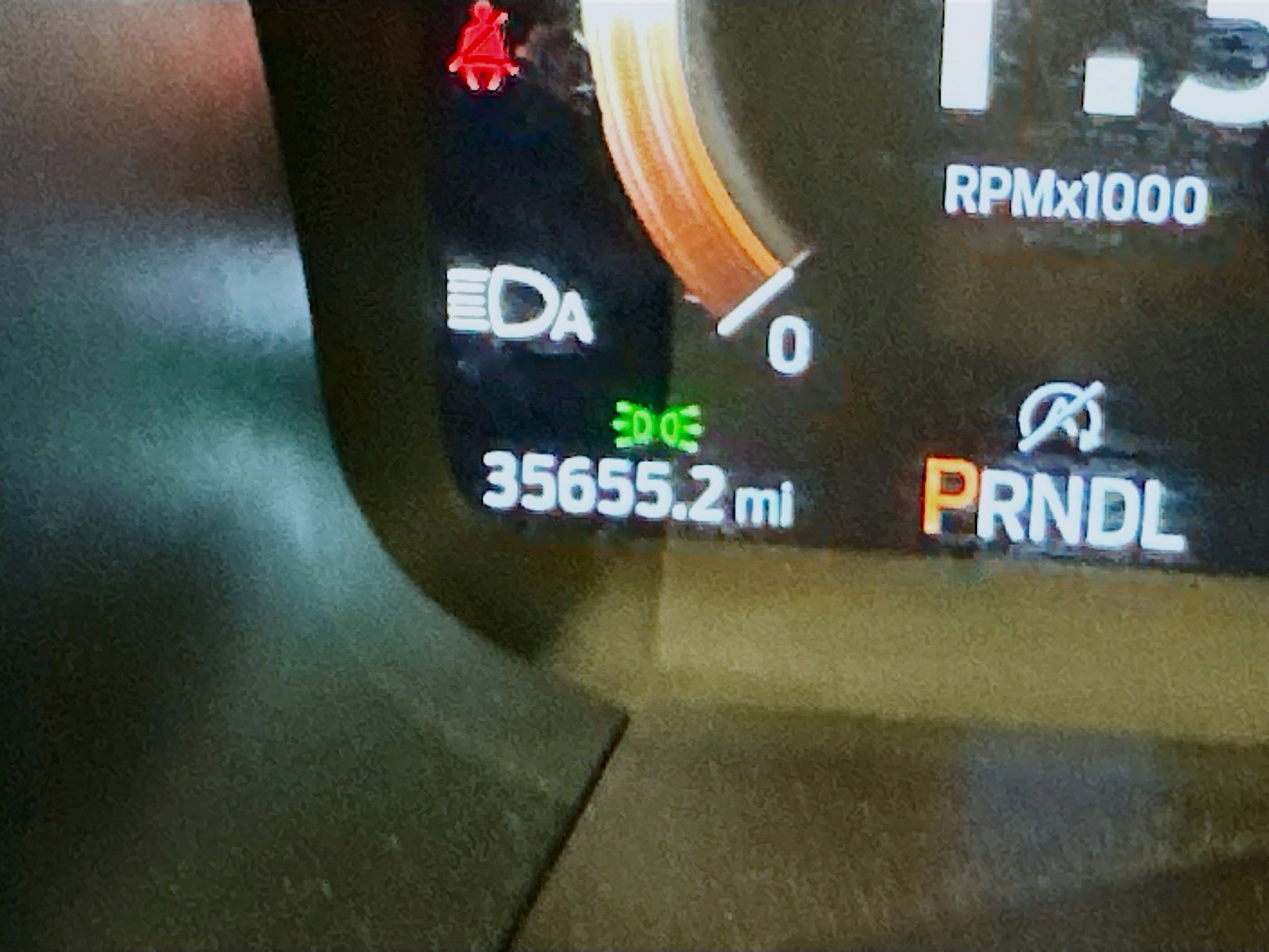 Used 2025 Ford Explorer Platinum w/ LUX Leather Package AWD/4WD image 19