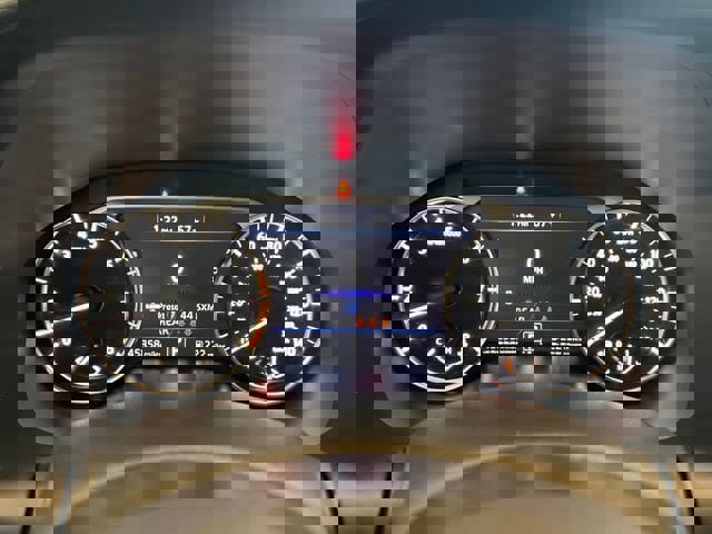 Used 2025 Nissan Altima 2.5 SR FWD image 18