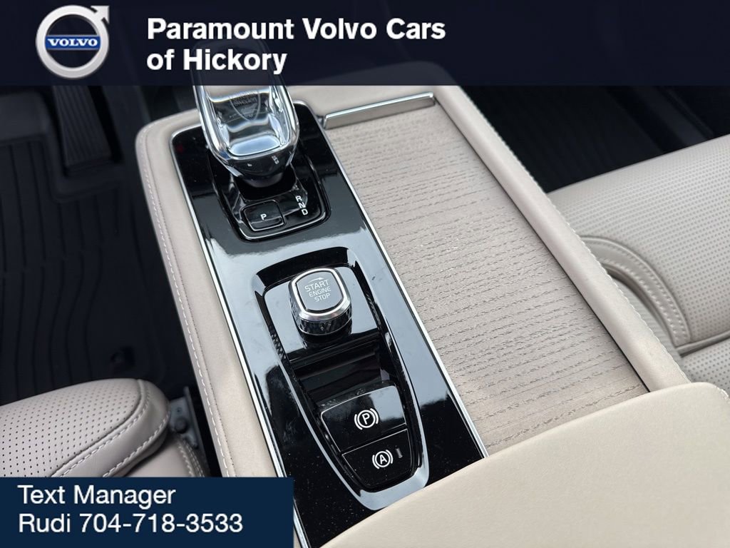 New 2026 Volvo XC90 T8 Ultra w/ Lounge Package image 30