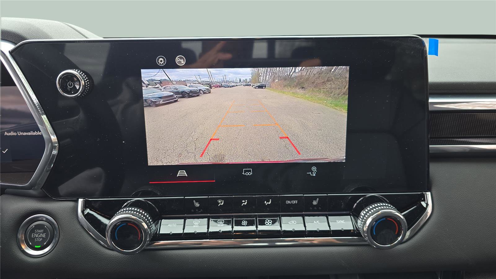 Used 2025 GMC Canyon Elevation w/ Convenience Package image 23