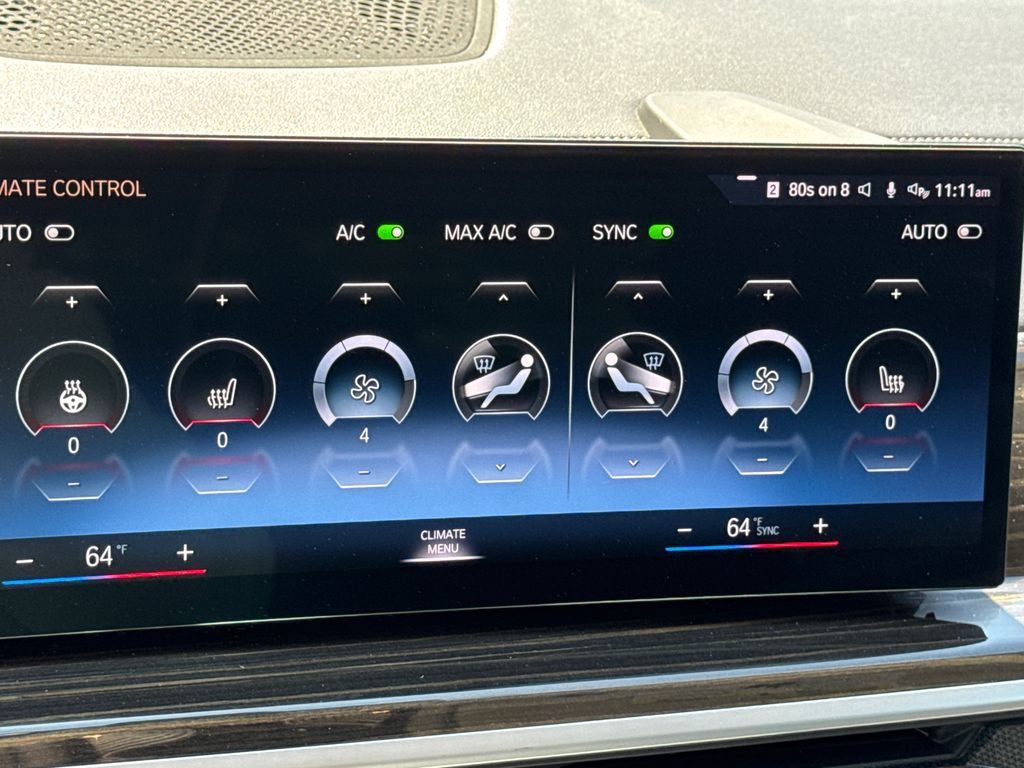 Used 2023 BMW X7 xDrive40i AWD/4WD image 34