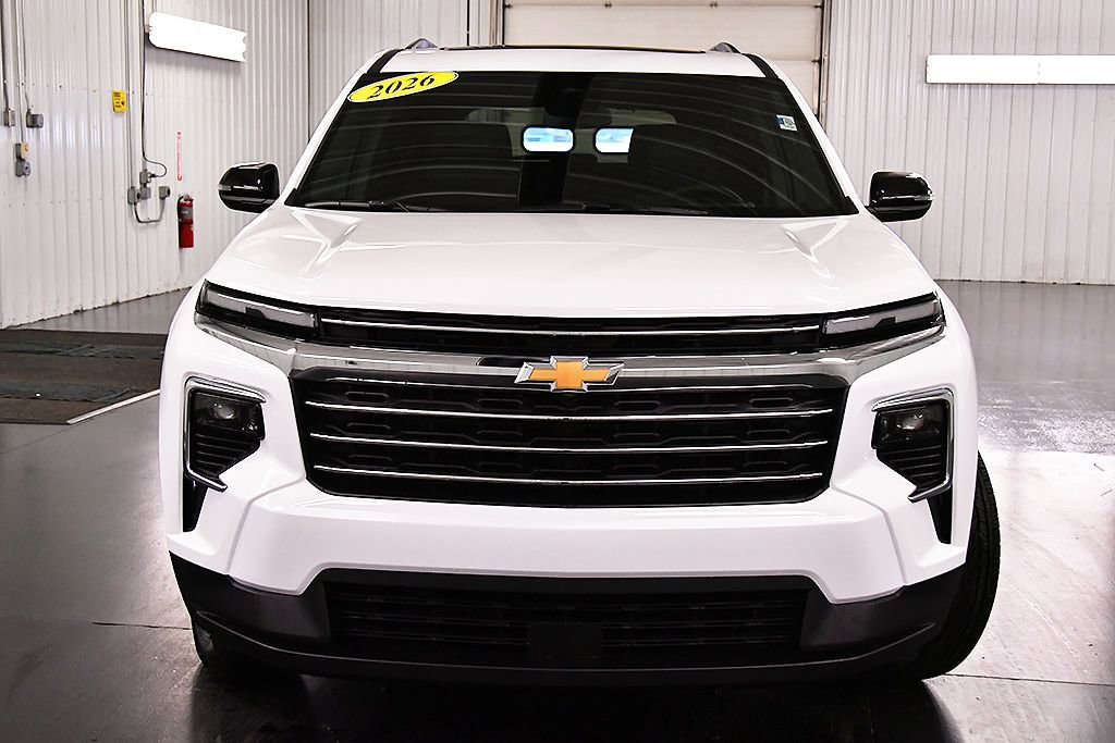 New 2026 Chevrolet Traverse LT w/ Sun and Wheel Package AWD/4WD image 2