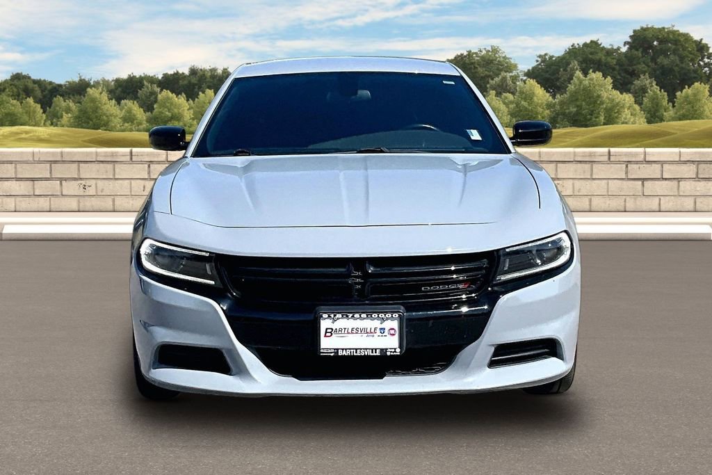 Used 2022 Dodge Charger SXT w/ Blacktop Package image 3