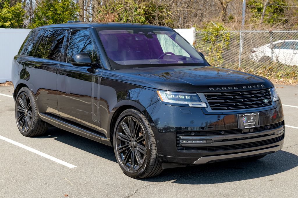 Used 2023 Land Rover Range Rover Autobiography AWD/4WD image 9