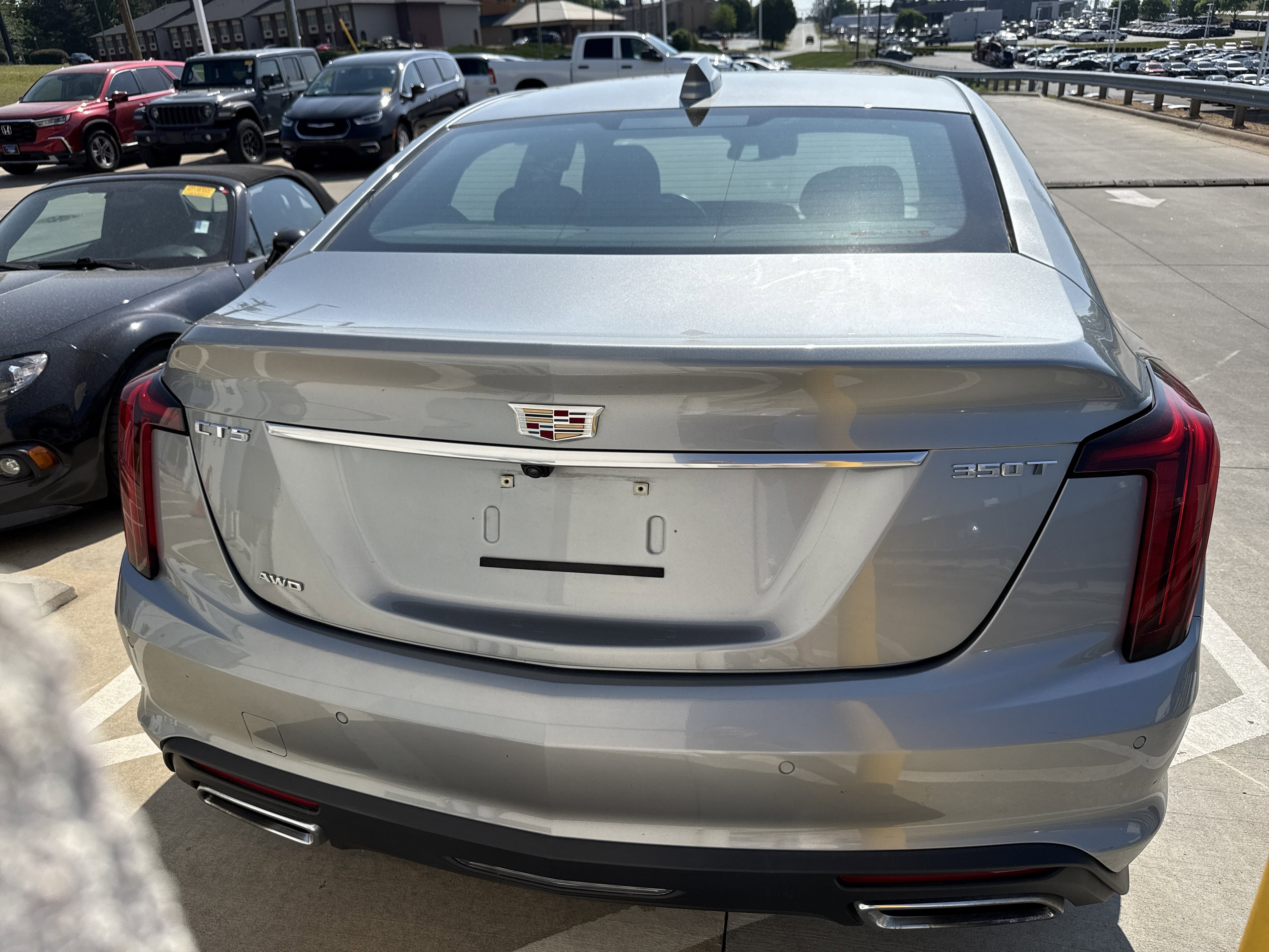 Used 2025 Cadillac CT5 Premium Luxury w/ Sun And Sound Package AWD/4WD image 9