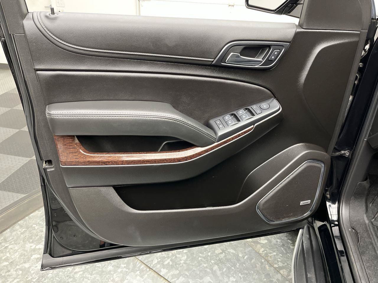 Certified 2020 GMC Yukon SLE w/ SLE Value Package AWD/4WD image 6