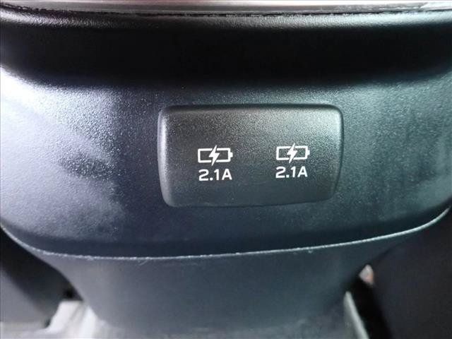 Used 2022 Subaru Legacy Premium AWD/4WD image 9