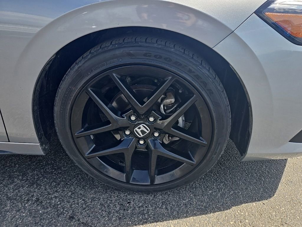 Used 2022 Honda Civic Sport image 11
