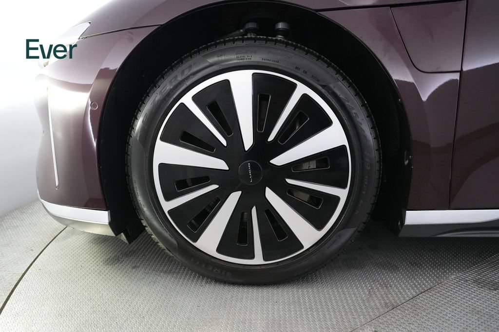 Used 2023 Lucid Air Touring AWD/4WD image 19
