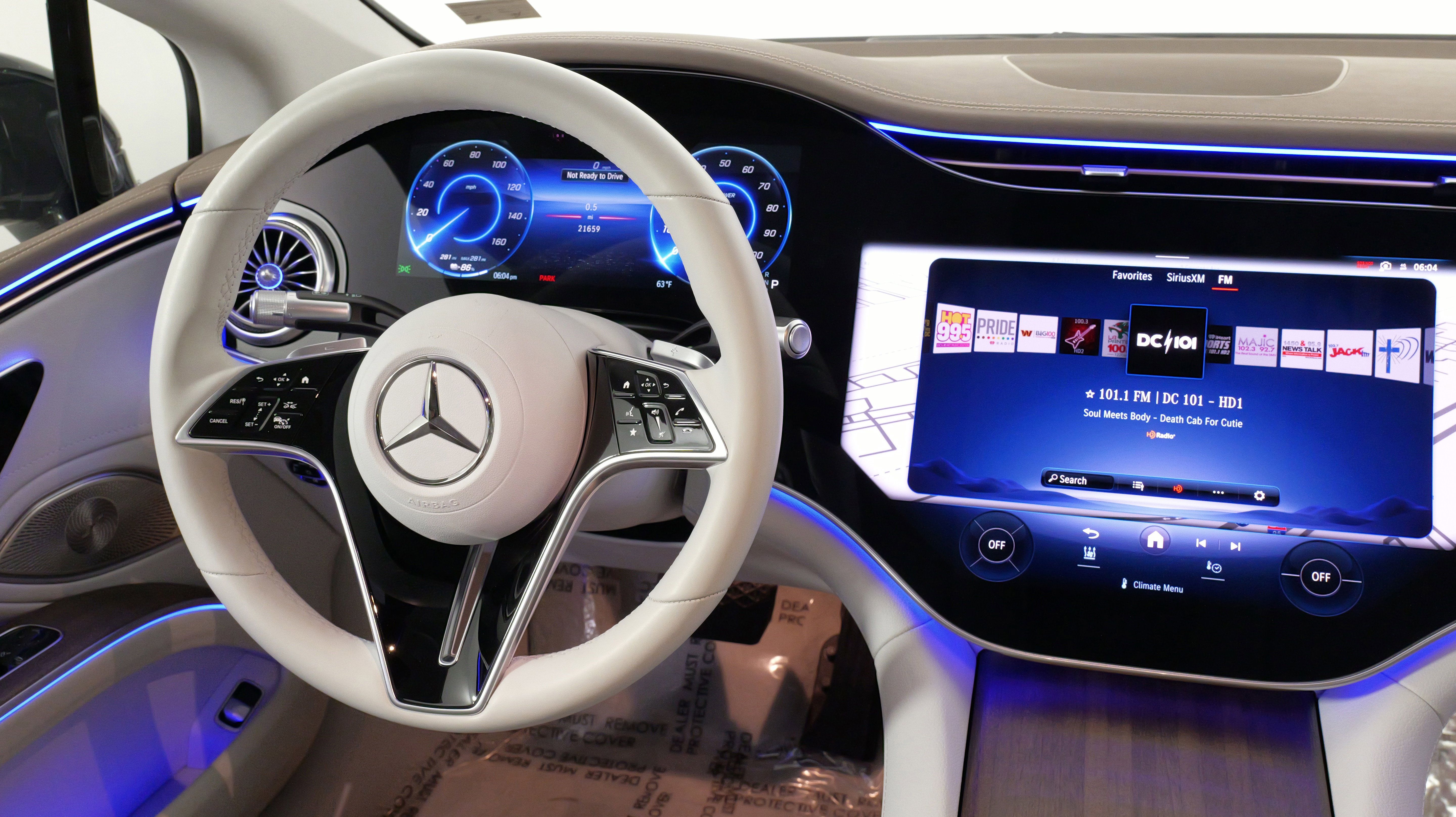 Used 2023 Mercedes-Benz EQS 580 4MATIC Sedan image 43