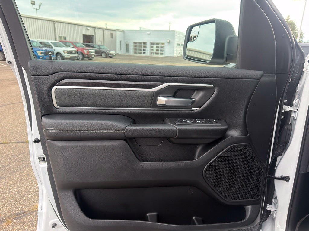 Used 2021 RAM 1500 Big Horn AWD/4WD image 33