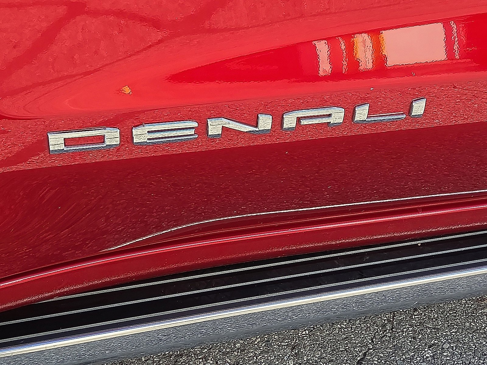 Used 2024 GMC Sierra 1500 Denali w/ Denali Reserve Package image 8