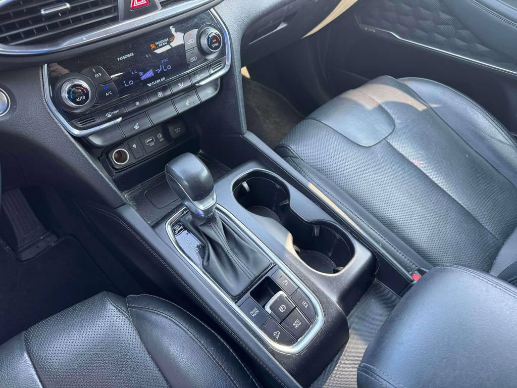 Used 2020 Hyundai Santa Fe SEL w/ Convenience + Premium Package AWD/4WD image 33