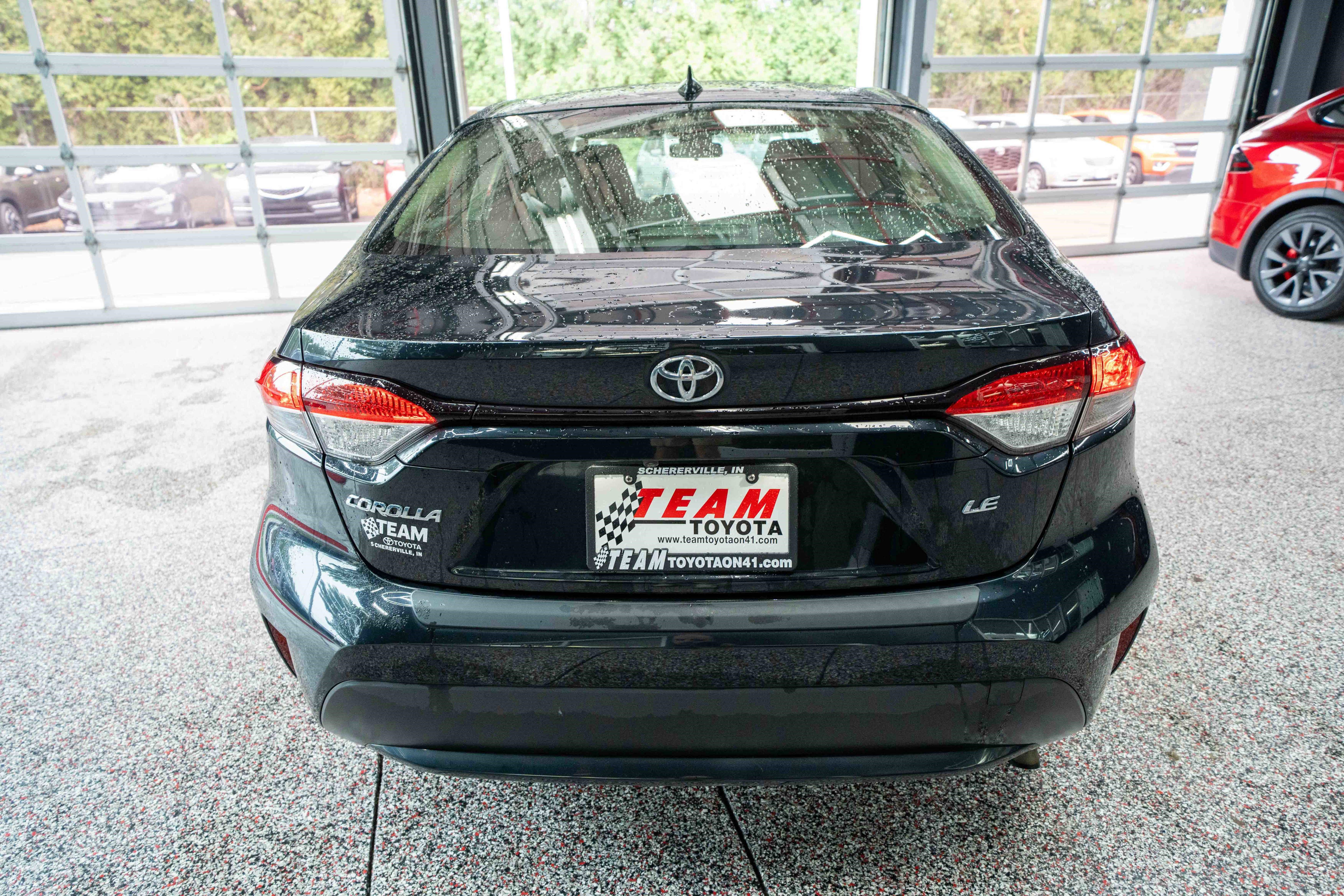 Used 2021 Toyota Corolla LE w/ Carpet Mat Package (TMS) image 3