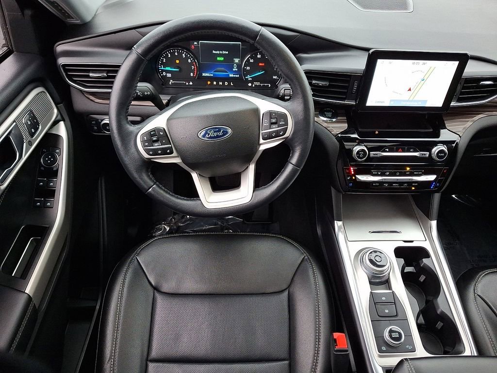 Certified 2022 Ford Explorer Limited w/ Hybrid Equipment Group 310A image 12