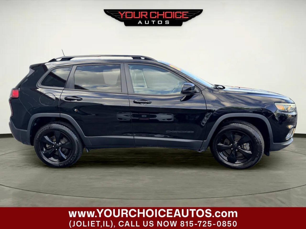 Used 2020 Jeep Cherokee Latitude Plus AWD/4WD image 8