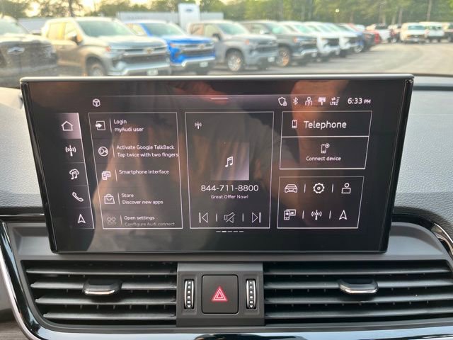 Used 2024 Audi Q5 e Prestige w/ Prestige Package image 34