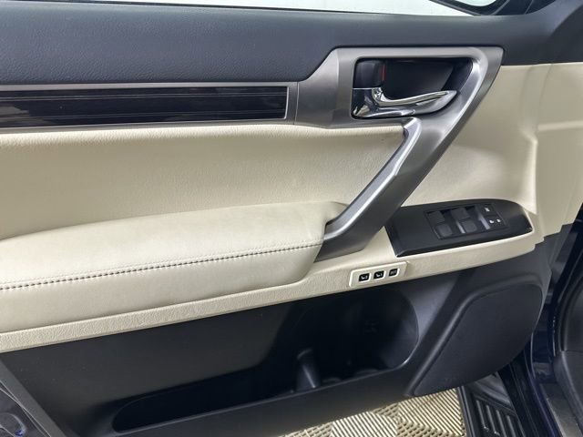 Used 2023 Lexus GX 460 Premium w/ Premium Package AWD/4WD image 9