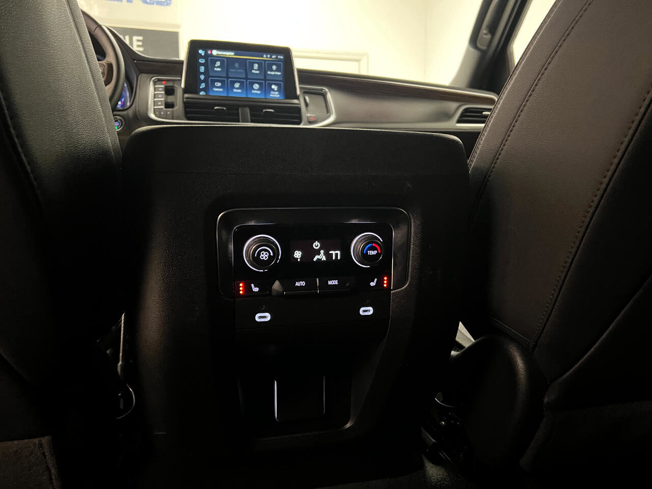 Used 2024 Chevrolet Tahoe High Country image 54