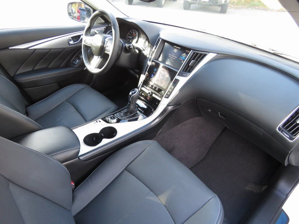 Used 2022 INFINITI Q50 Luxe w/ Cargo Package image 15
