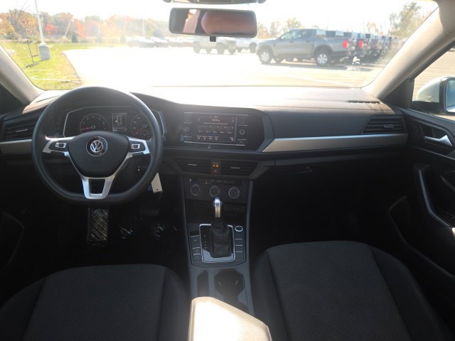 Used 2020 Volkswagen Jetta S w/ Driver Assistance Package FWD image 12