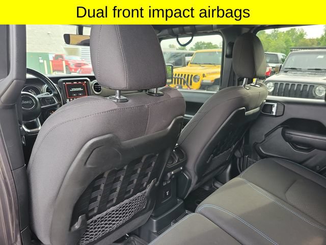 Certified 2022 Jeep Wrangler Unlimited Rubicon 4xe w/ Cold Weather Group AWD/4WD image 27