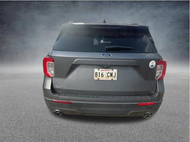 Used 2021 Ford Explorer XLT w/ Equipment Group 202A RWD image 8