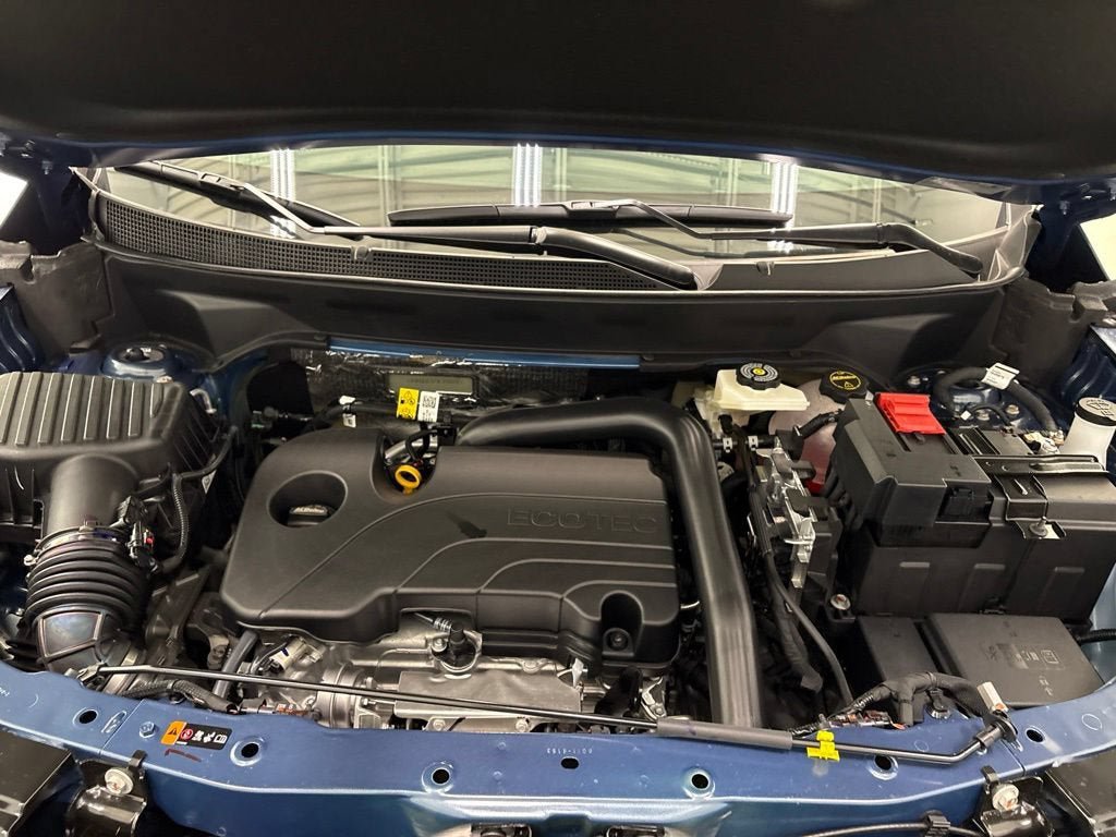 New 2027 Chevrolet Equinox RS w/ Safety and Technology Package AWD/4WD image 10