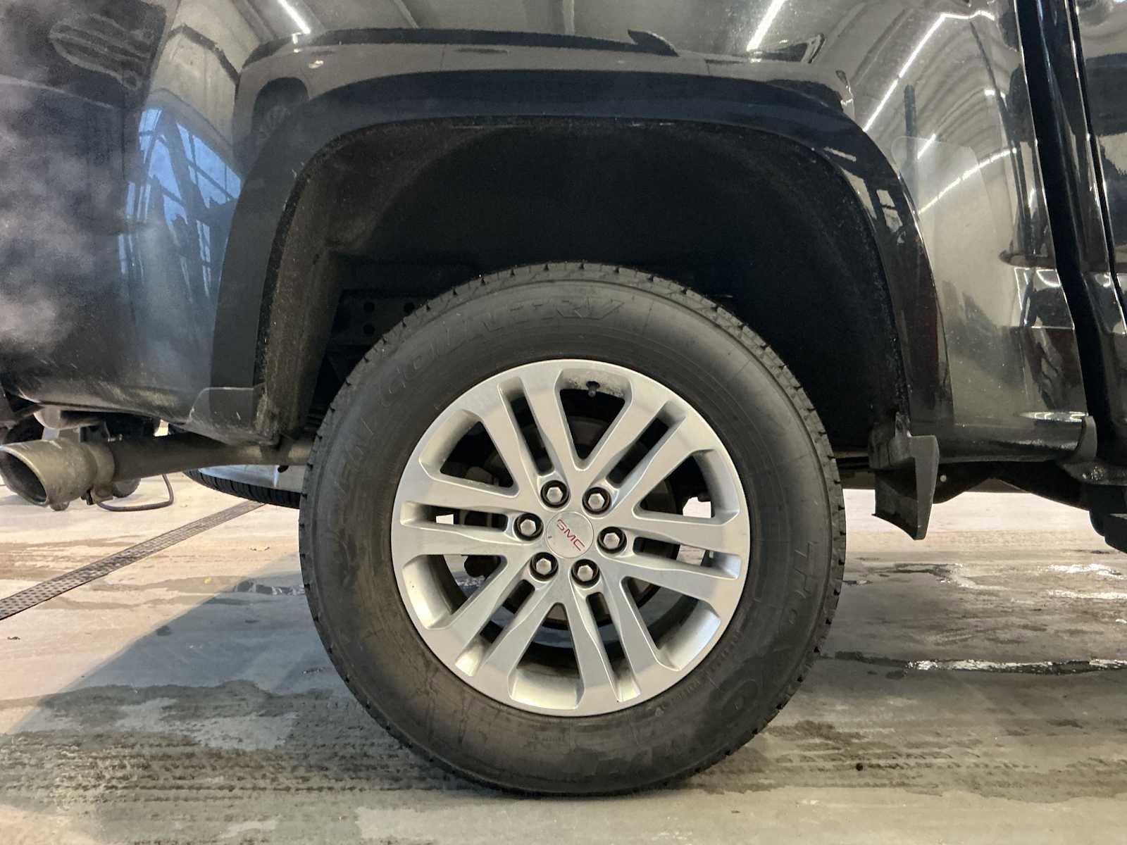 Used 2017 GMC Canyon SLT w/ Trailering Package image 27