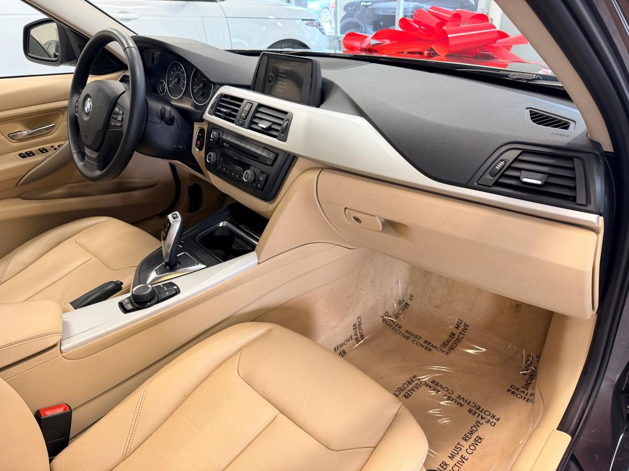 Used 2012 BMW 328i Sedan RWD image 25