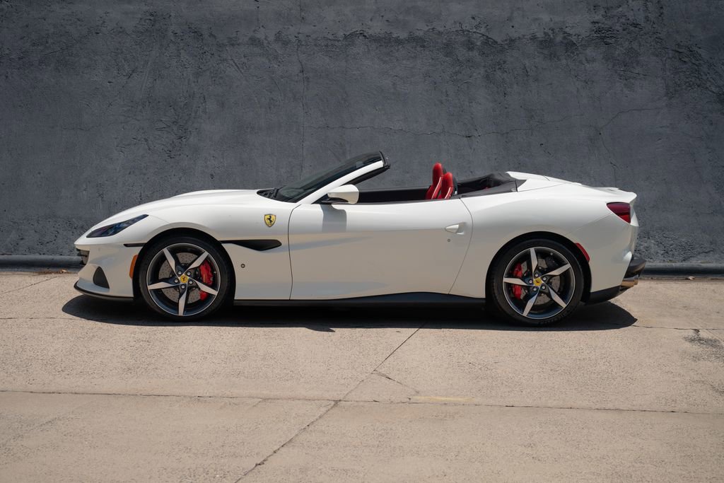 Used 2023 Ferrari Portofino M RWD image 4