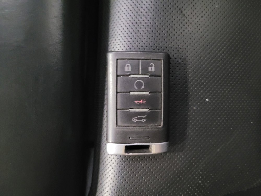 Used 2013 Cadillac XTS Premium image 32