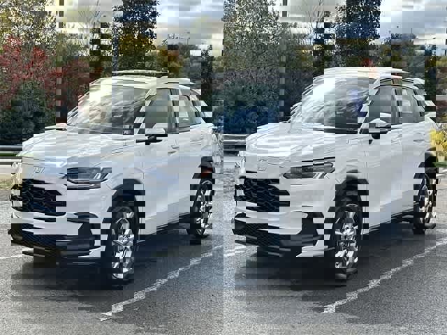 Used 2025 Honda HR-V LX