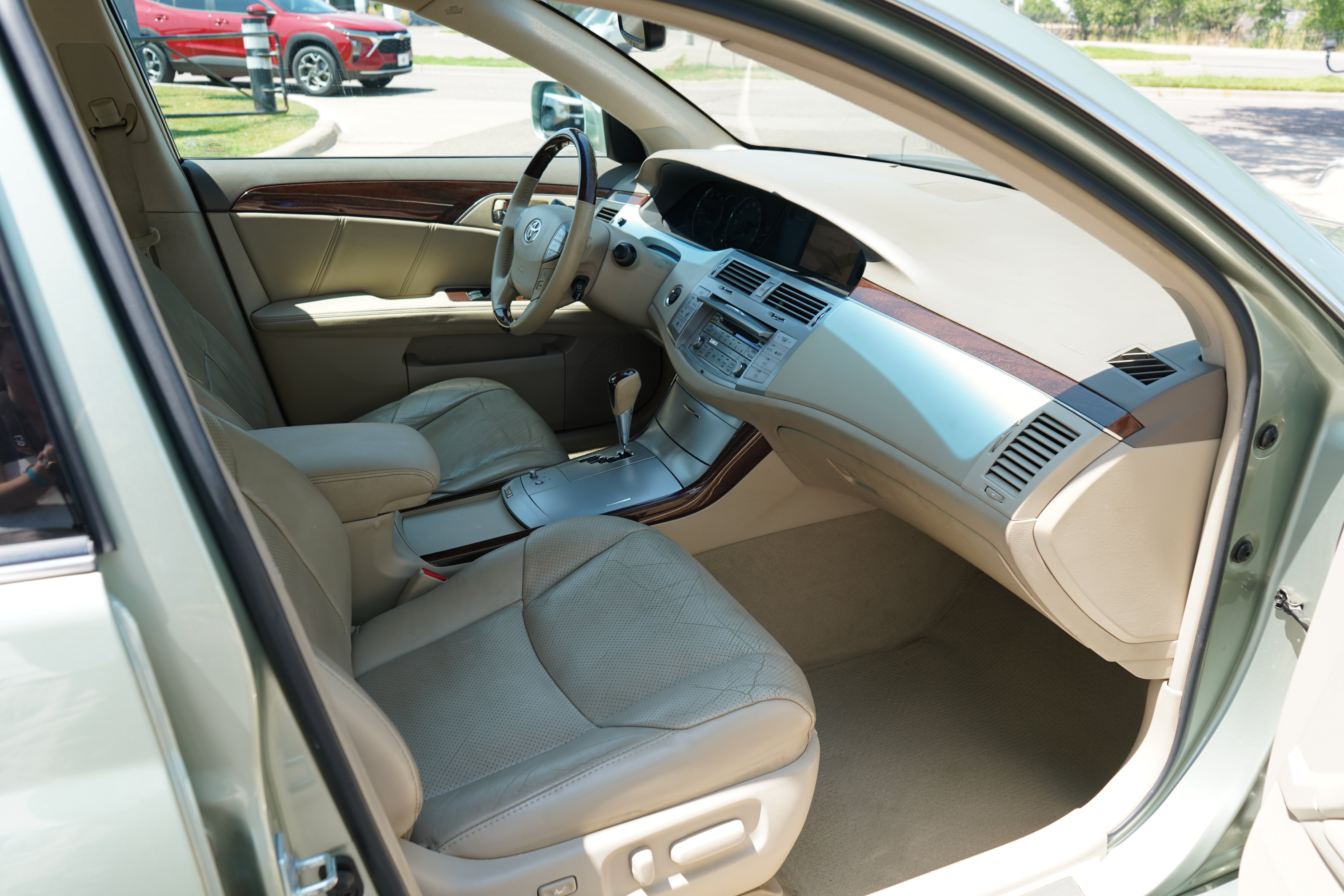 Used 2009 Toyota Avalon XL FWD image 20