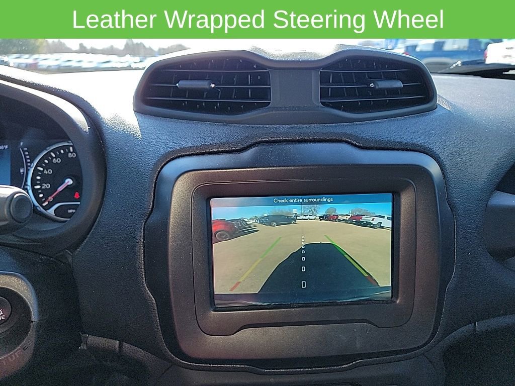 Used 2020 Jeep Renegade Latitude w/ Cold Weather Group image 29