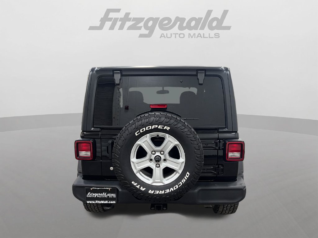 Used 2018 Jeep Wrangler Sport AWD/4WD image 5