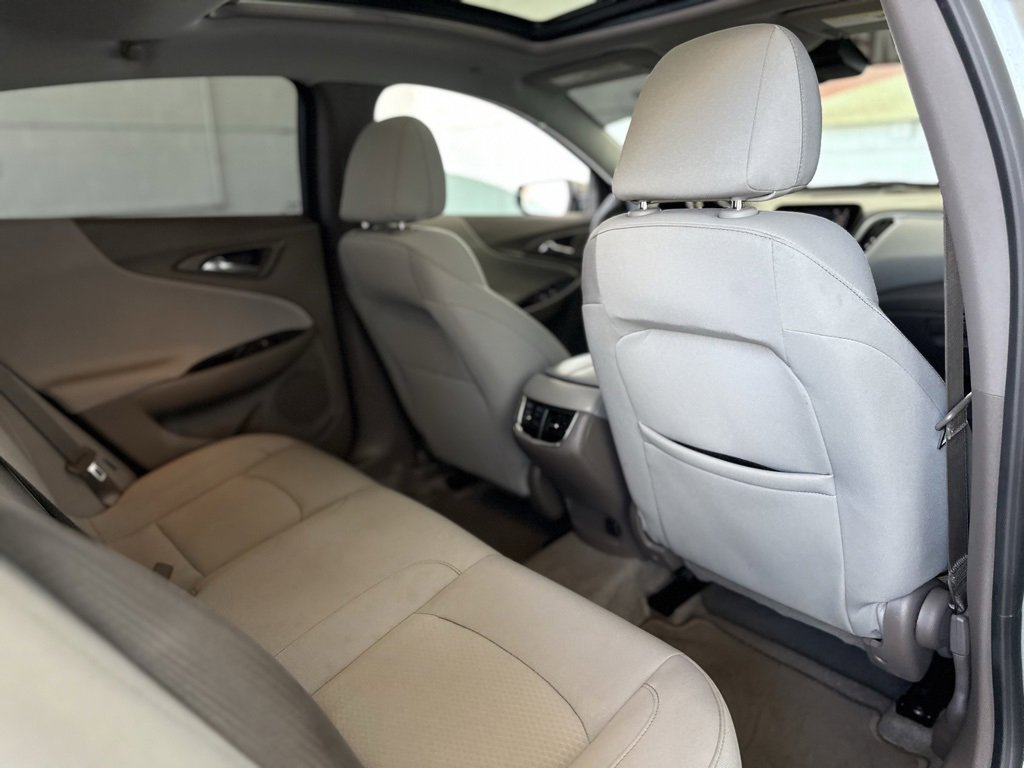 Used 2024 Chevrolet Malibu LT image 49