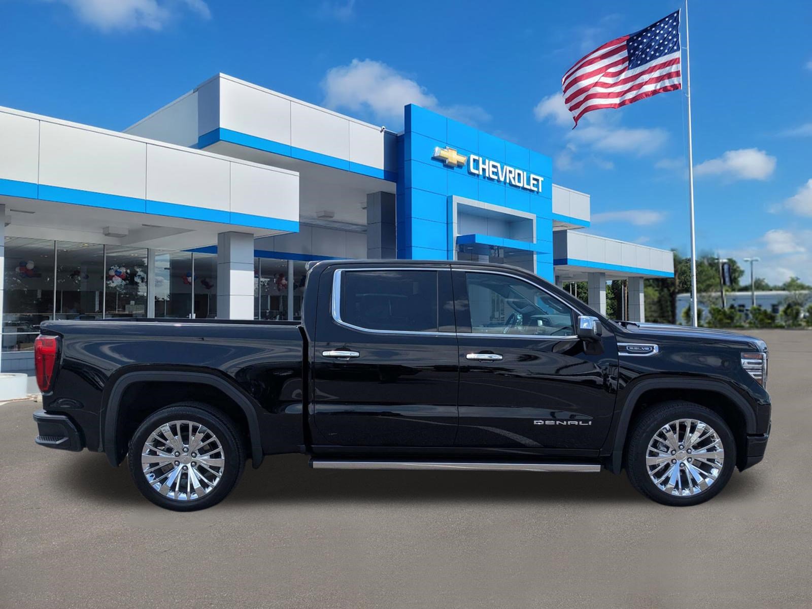 Used 2023 GMC Sierra 1500 Denali w/ Denali Reserve Package RWD image 3
